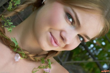 Радостный летний взгляд на природу