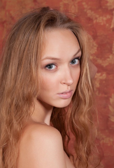 Элегантная Геня: Сексуальность и Гламур