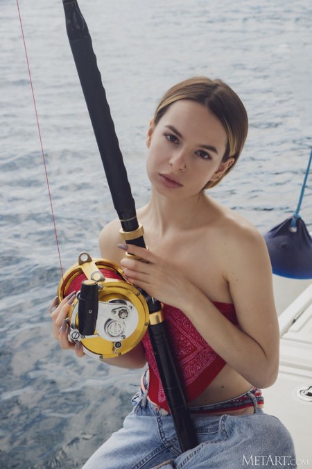 Дебора Альта: Летняя Нежность на Природе