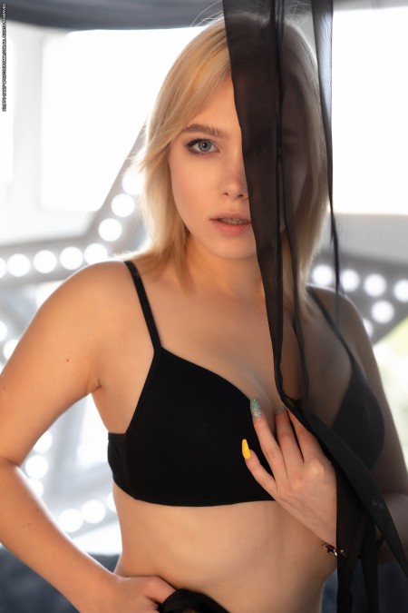 Изысканная фотосессия с Сэнди П