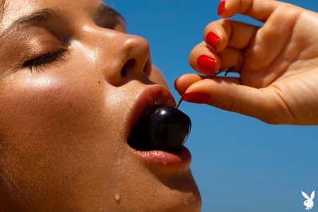 Летняя sensuality: Наталия на пляже