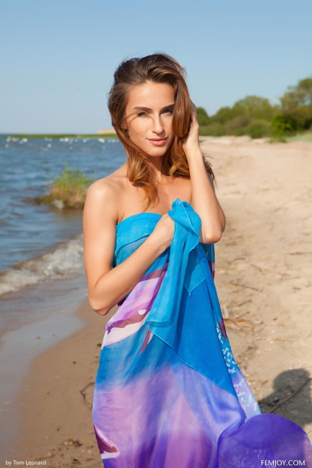 Летняя элегантность: Рена на природе