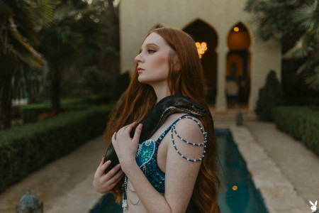 Сенсуальность: Джессика на природе