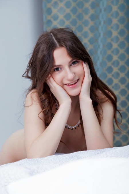 Элегантная Яннетта: Гламур и Чувственность