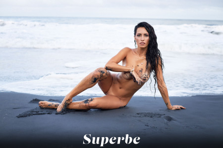 Летняя сенсуальность: Малена Понсе голая