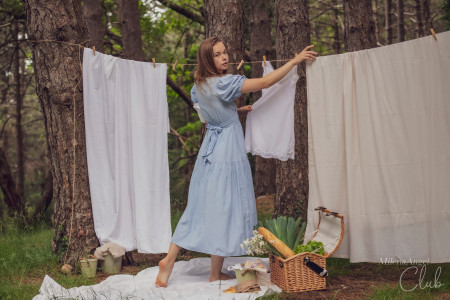 Летнее наслаждение: Milena Angel в природе